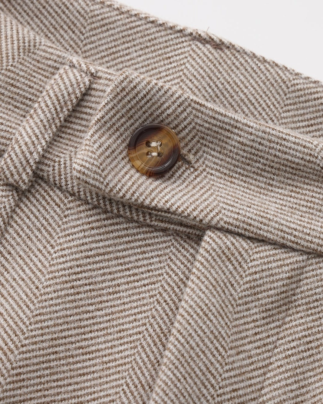 Men's mid-rise tapered trousers - photo 3